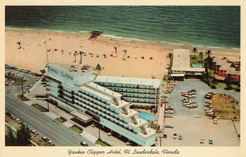 Postcard Yankee Clipper Hotel, Ft. Lauderdale, Florida ME5.