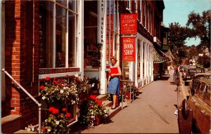 Vtg Woodstock Vermont VT The Yankee Bookshop Store 1960s Postcard