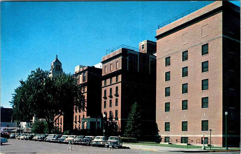 Postcard HOSPITAL SCENE Rochester Minnesota MN AM9272