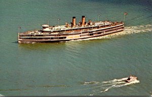 New York Hudson River Day Line Steamer Alexander Hamilton