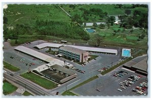 c1960's Aerial View Town House Motor Hotel Cedar Rapids Iowa IA Vintage Postcard