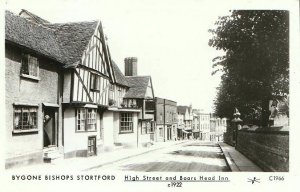 Hertfordshire Postcard - Bygone Bishops Stortford - Boars Head Inn c1922 - A5466