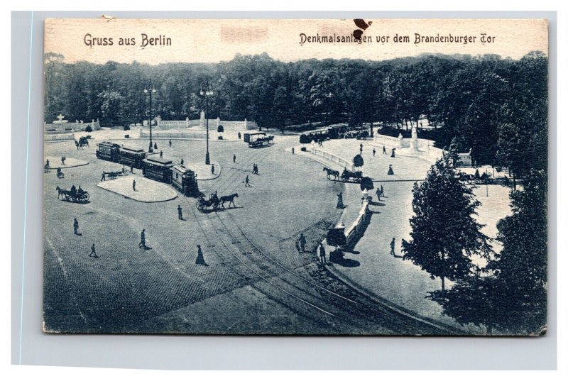 Brandenburg Gate Monuments Berlin Germany DB Postcard U24