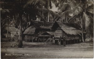 PC MALAYSIA, MALAY KAMPONGS, Vintage REAL PHOTO Postcard (b44215)