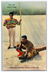 Miami Florida Postcard Musa Isle Home Seminole Indian Wrestling Alligator c1940