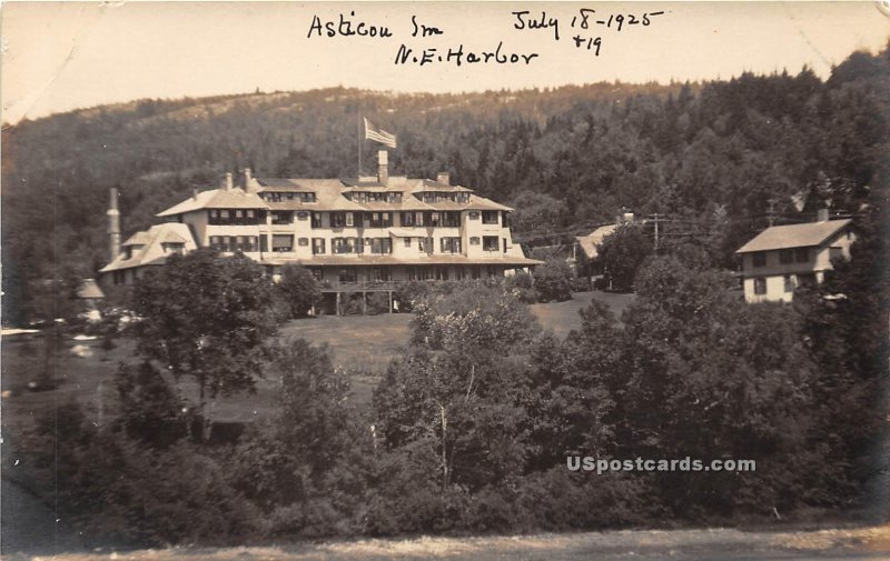 Asticou Inn in North East Harbor, Maine