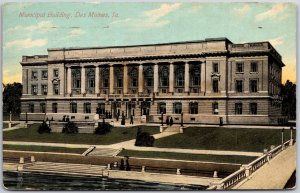 1911 Municipal Building Des Moines Iowa IA Front Building Ground Posted Postcard