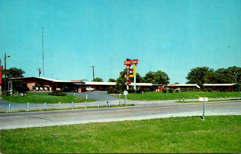 Texas Greenville Silver Spur Motel & Restaurant