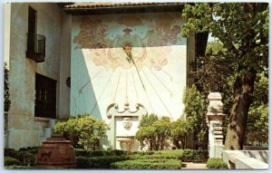 Postcard - Sundial Wall, Vanderbilt Museum  - Centerport, New York