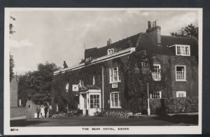 Surrey Postcard -  Esher, The Bear Hotel Ref.RT1