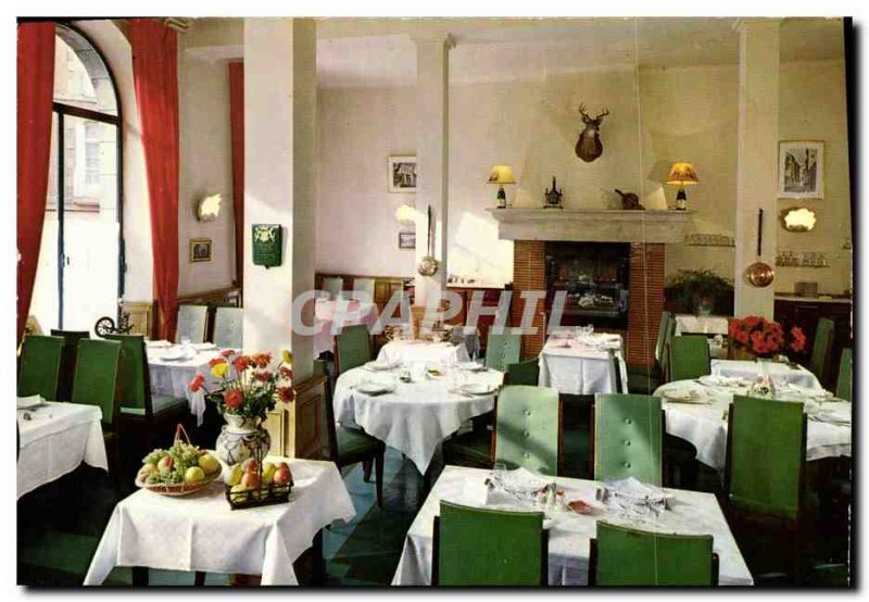 Postcard Modern Restaurant Voyageurs Fougeres A dirty room