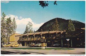 Driftwood Motor Inn, Banff, Alberta, Canada, PU-1974