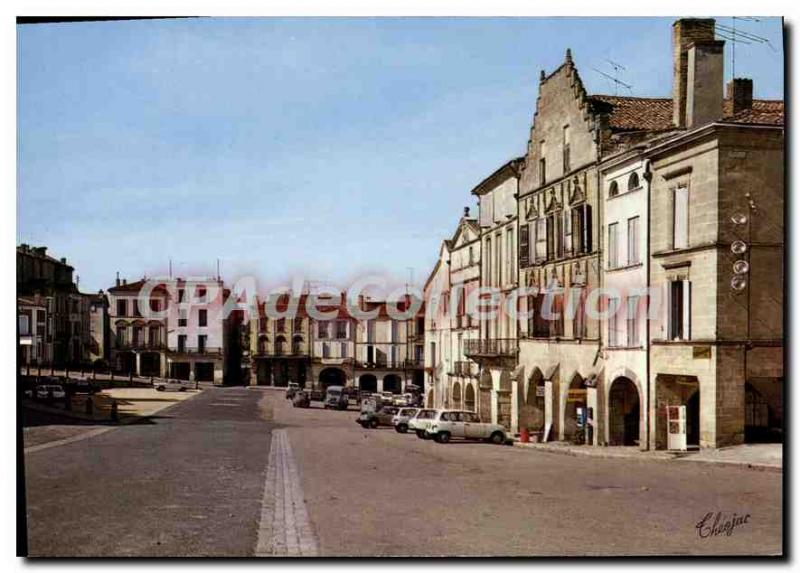 Postcard Modern Bazas Place Arcades