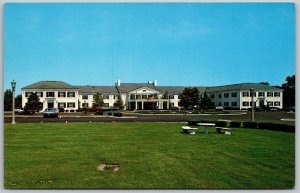 Lexington Kentucky 1950s Postcard The Campbell House Inn Motel