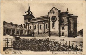 CPA Egletons L'Eglise et la Place de l'Hotel de Ville FRANCE (1051338)