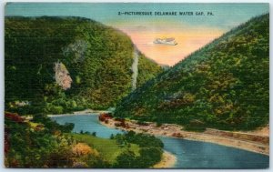 Postcard - Picturesque Delaware Water Gap - Pennsylvania