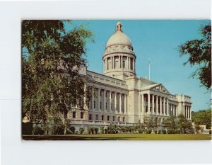 Postcard The State Capitol, Frankfort, Kentucky