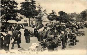 CPA Brest- Le Marche aux Puces FRANCE (1025695)