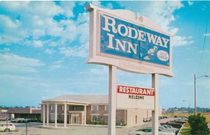 Rodeway Inn Motel at St Louis Missouri Airport - Roadside