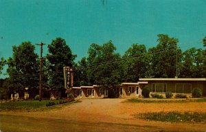 Missouri Camdenton A & M Motel