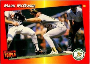 1992 Donruss Baseball Card Mark McGwire Oakland Athletics sk3190