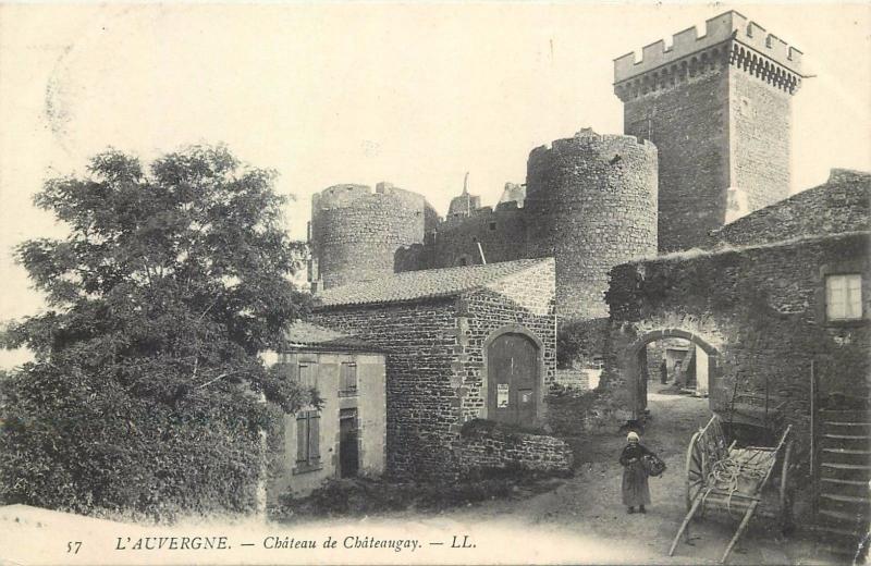 France Auvergne - Chateau de Chateaugay