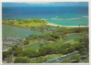 Magic Island with Ala Moana Park in foreground, Honolulu, Hawaii unused Postcard