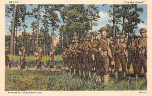 SOLDIER'S ON THE MARCH MILITARY CURT TEICH POSTCARD (c. 1940s)