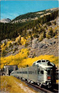 Trains The California Zephyr Vista Dome Train Entering The Moffat Tunnel