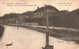 Verdun Langare Cote Quais The Railway Station Platform France Vintage Postcard