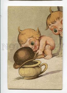 3028911 NUDE BABIES w/ Moving eyes w/ POT Vintage PC