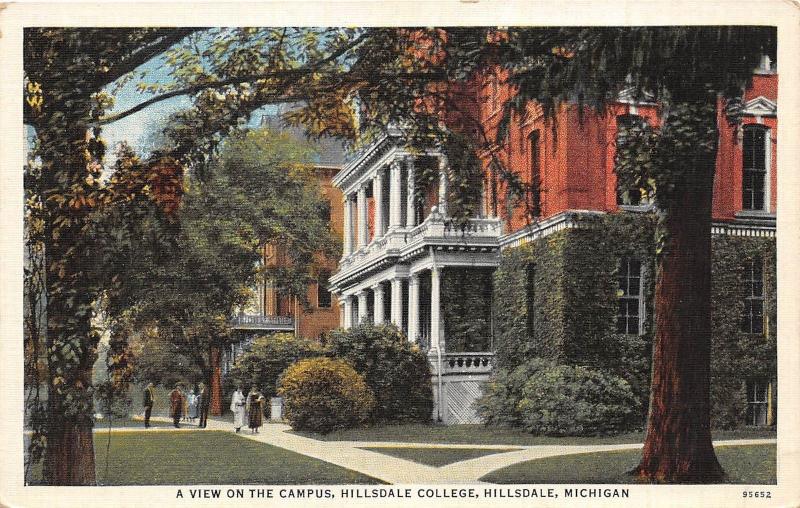 D87/ Hillsdale Michigan Mi Postcard c1930s Hillsdale College Campus 3