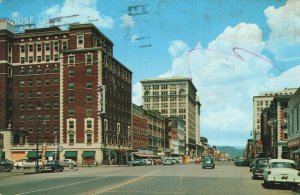 USA Broad Street Chattanooga Tennessee Chrome Postcard 03.95