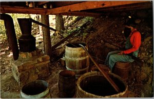 Old Moonshine Still, Natural Bridge or Arkansas Vintage Postcard P38