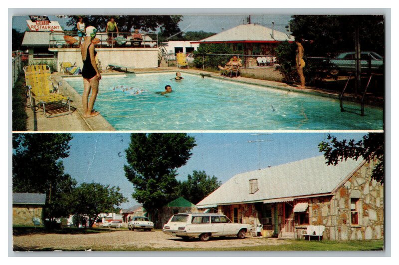 1976 Time To Rest Motel Ozarks Camdenton Missouri Vintage Standard View Postcard 