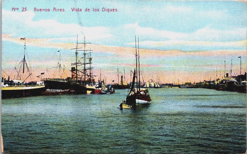 Argentina Buenos Aires Vista de los Diques Vintage Postcard C066