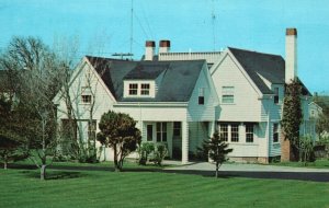 Vintage Postcard The Summer Home Of Late John Kennedy Hyannis Port Massachusetts