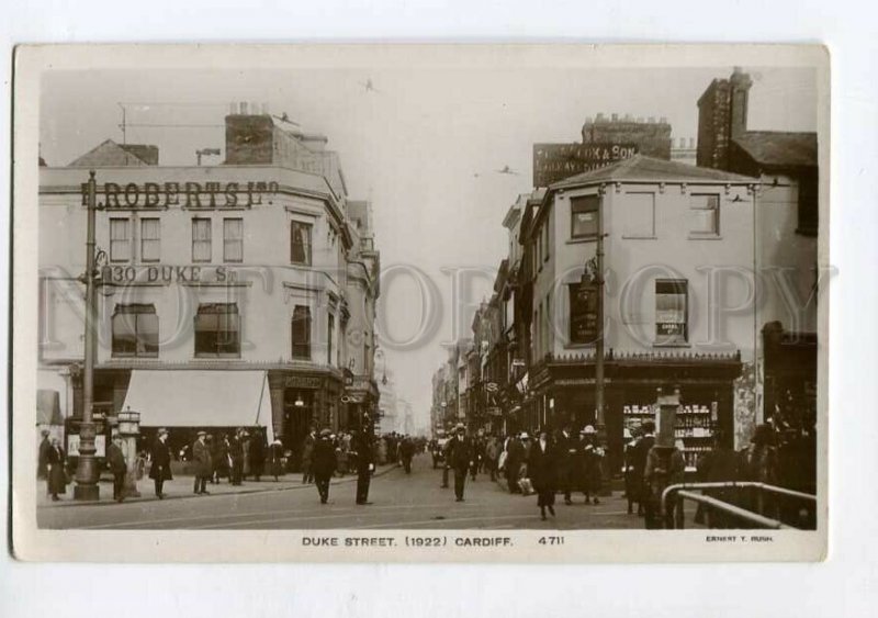 3132795 UK CARDIFF Duke Street Advertising Vintage photo PC