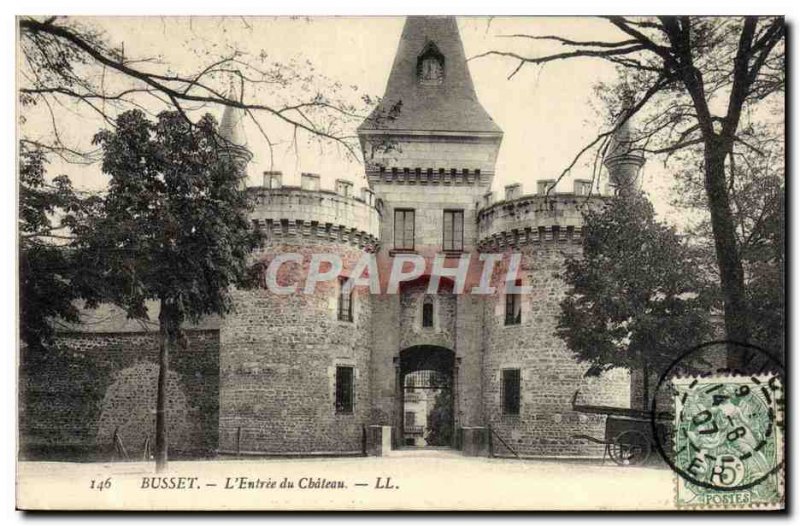 Old Postcard Busset L & # 39Entree du Chateau