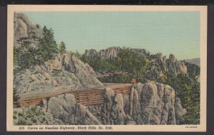 South Dakota - Curve on Needles Highway, Black Hills - Linen