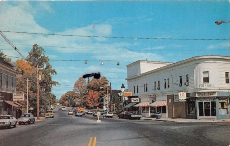 HOLLISTON MASSACHUSETTS CENTER OF TOWN~INCORPORATED IN 1724 POSTCARD 1970s