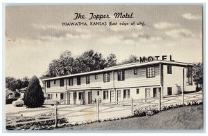 c1940 Topper Motel East Edge City Exterior Building Hiawatha Kansas KS Postcard