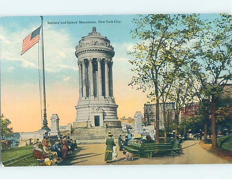 D-back USA FLAG & CROWD AT SOLDIERS AND SAILORS MONUMENT New York City NY F2385