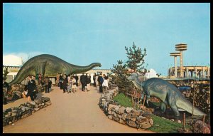 Sinclair Dinoland at the World's Fair, NYC
