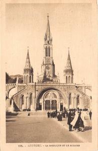 B38733 Lourdes La Basilique et le Rosaire  france