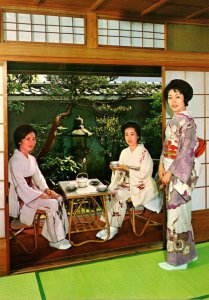 Japan Kyoto Inn Rakutoso The Three Sisters Welcome You To Kyoto