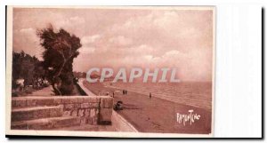 Old Postcard Perspective of beach in Chatelaillon