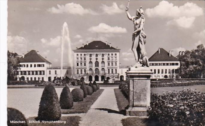 Germany Muenchen Schloss Nymphenburg Photo