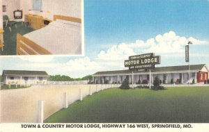 Town & Country Motor Lodge, Springfield, Missouri Roadside 1940s Linen Postcard