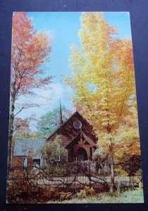 VINTAGE UNUSED  POSTCARD - RUSTIC CHAPEL, CHICORUA, NEW HAMPSHIRE